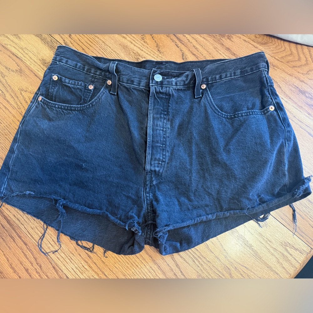 Levi's Black Denim Women's Jean Shorts